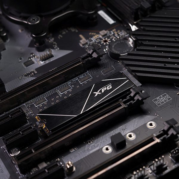 XPG Gammix S70 Blade SSD a4