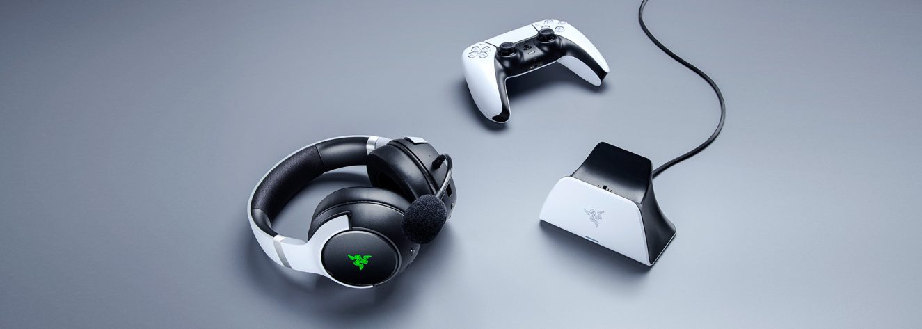 Razer Hızlı Şarj İstasyonu (PS5) - Beyaz (RC21-01900100-R3M1) a3