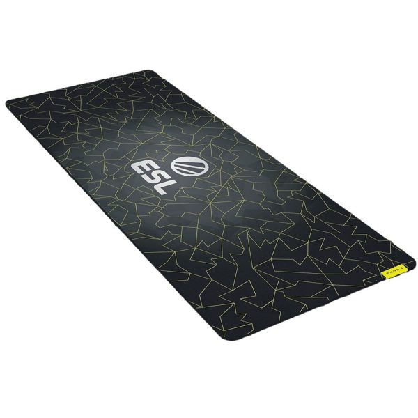 Razer Gigantus V2 Xxl Esl Edition Gaming Mousepad Rz02 03332500 R3m1 1
