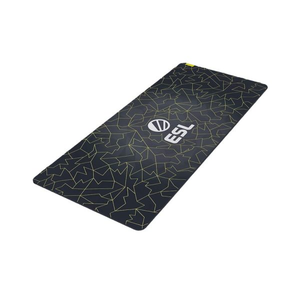 Razer Gigantus V2 Xxl Esl Edition Gaming Mousepad Rz02 03332500 R3m1 2