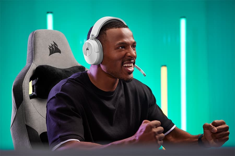 CORSAIR HS55 Surround Kulaklık a1