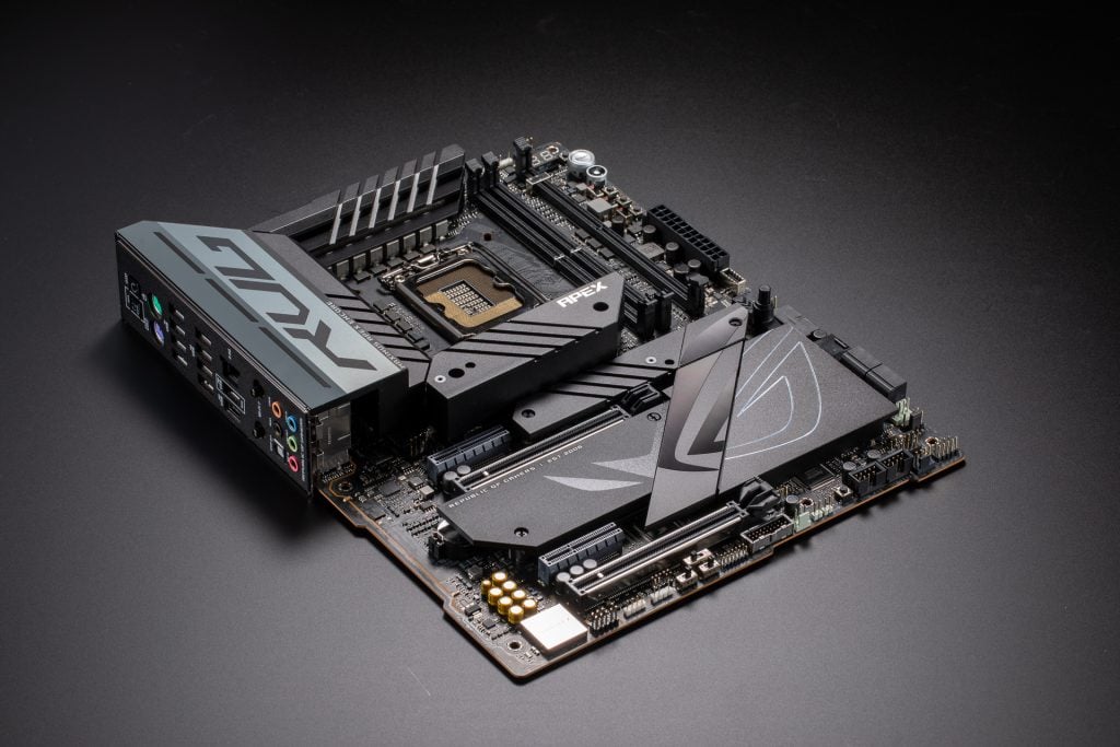 Asus Republic Of Gamers Dort Yeni Intel Z790 Anakart Modeli Duyurdu 20231018 2