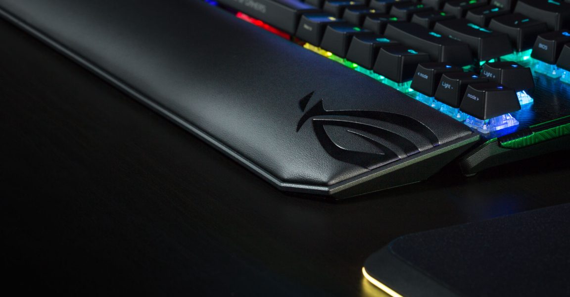ASUS ROG Gaming Wrist Rest Gaming Klavye Bilek Desteği a4
