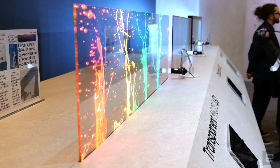 Samsung Ilk Seffaf Microled 2