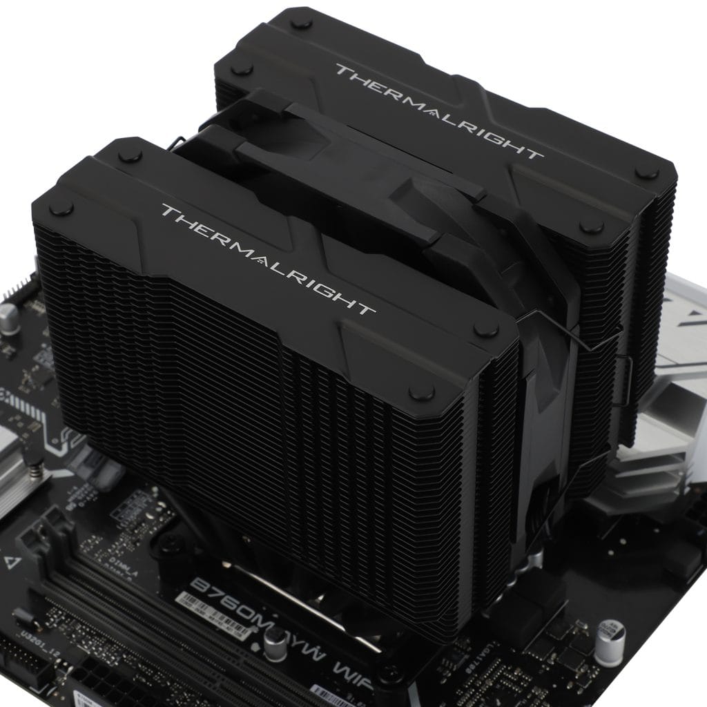 Thermalright Beyaz Ve Siyah Renklerde Peerless Assassin 120 Miniyi Tanitti 11