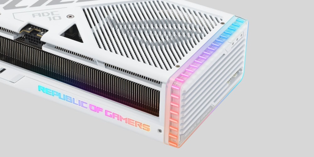 ROG Strix GeForce RTX 4090 24GB GDDR6X White OC Edition ROG Strix GeForce RTX 4090 24GB GDDR6X White OC Edition