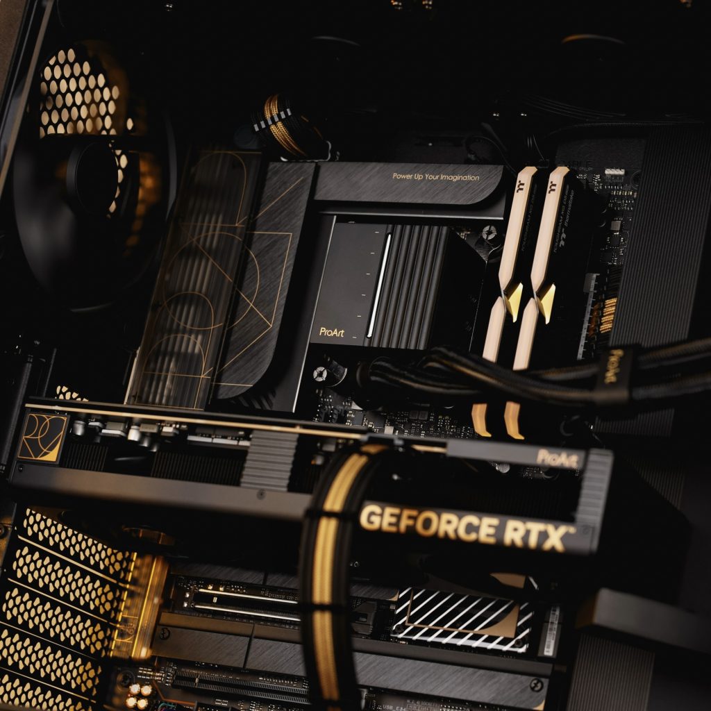 asus-yeni-rog-tuf-gaming-proart-ve-prime-aio-sogutucularini-tanitti-3