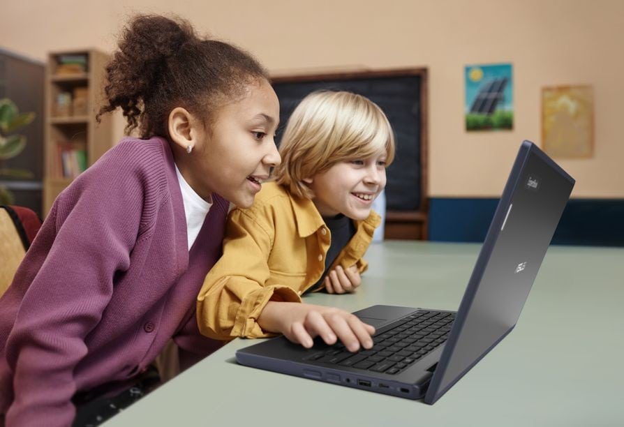 asus-k-12-egitimi-icin-yeni-nesil-br-serisini-duyurdu-3