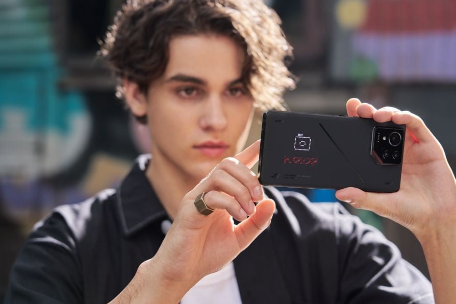 asus-republic-of-gamers-rog-phone-9-serisini-duyurdu