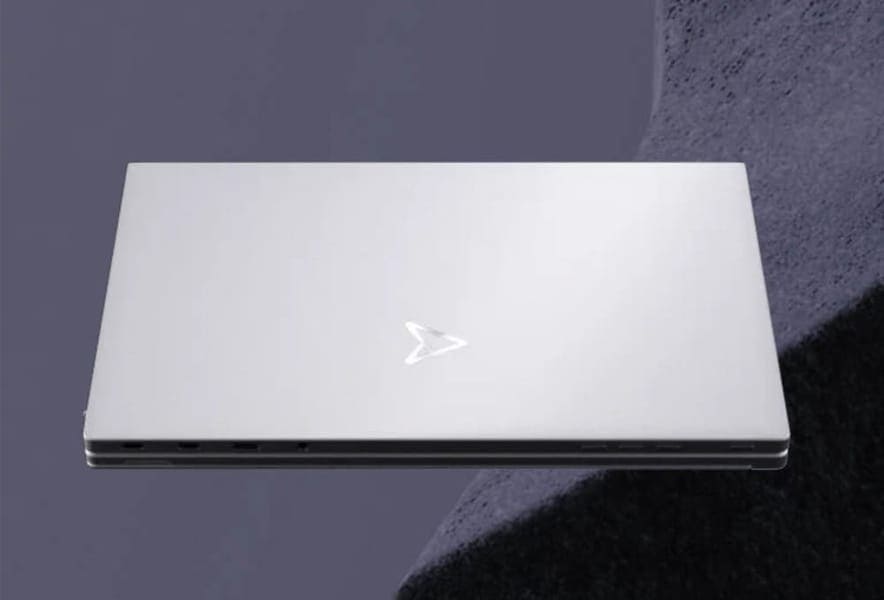 ASUS ZenScreen Fold OLED MQ17QH ASUS ZenScreen Fold OLED MQ17QH Katlanabilir Taşınabilir Monitör H5