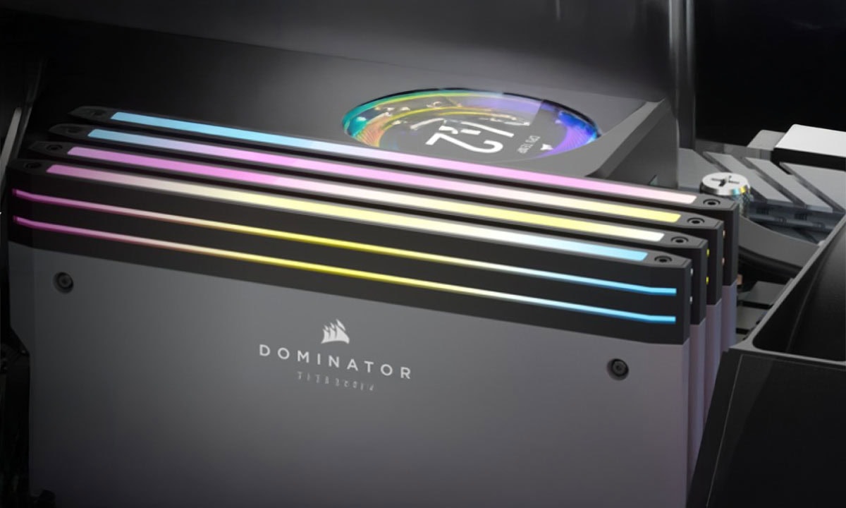 Corsair Dominator Titanium Beyaz Ram H5