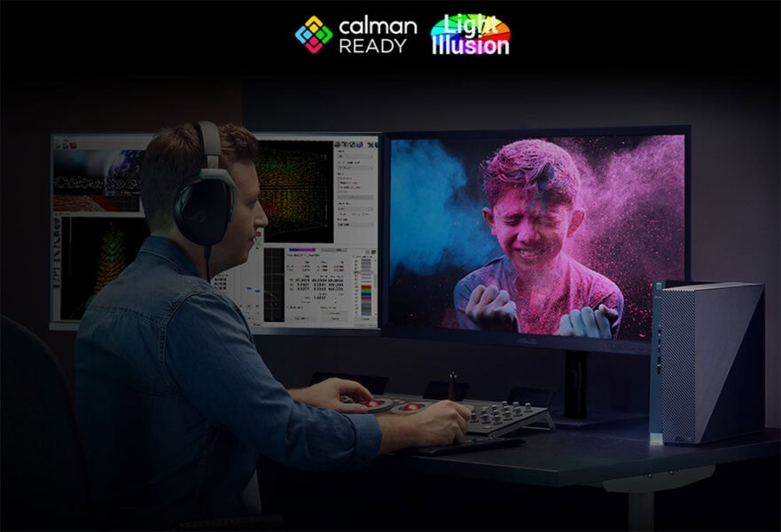 ProArt Display OLED PA27DCE-K Yaratıcı oyun tasarımı ve gelişmiş grafikler ile bilgisayar başında oyun geliştiren genç erkek.