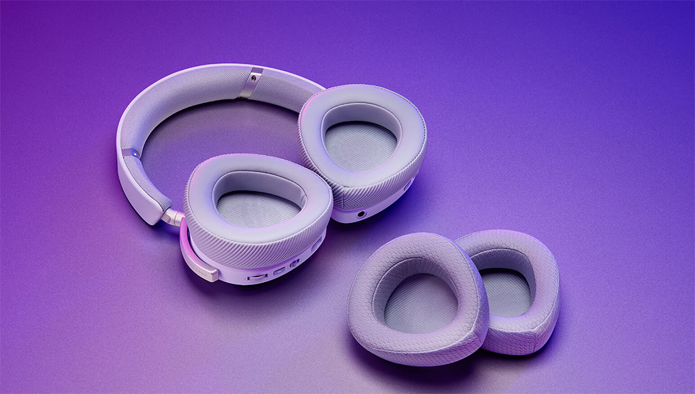 Kulaklık ve oyun aksesuarları, yüksek ses kalitesi ve konforuyla gaming ve eğlence için ideal tasarım. Ergonomik yapılarıyla uzun süreli kullanımlar sağlar.