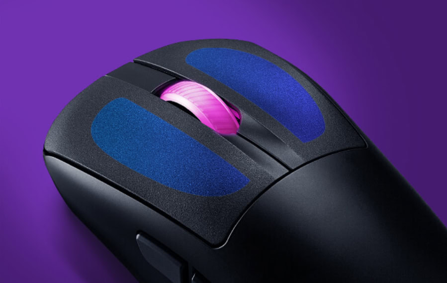 Farklı renklerde ışık yayan gaming mouse, ergonomik tasarım ve yüksek performanslı sensör ile oyunculara özel hazırlanmış gamer mouse.