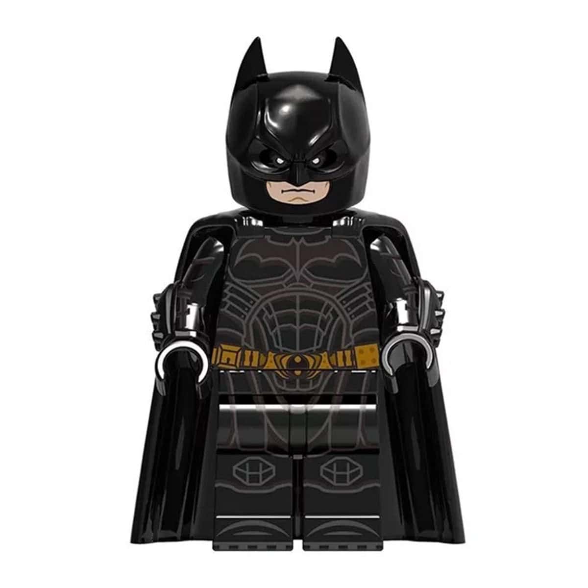 Kahraman Lego Batman figürü, detaylı siyah kostüm ve maskeyle, oyun ve koleksiyon için ideal lego karakteri. Batman temalı lego oyuncak, çocuklar ve yetişkinler için mükemmel hediye seçeneği.