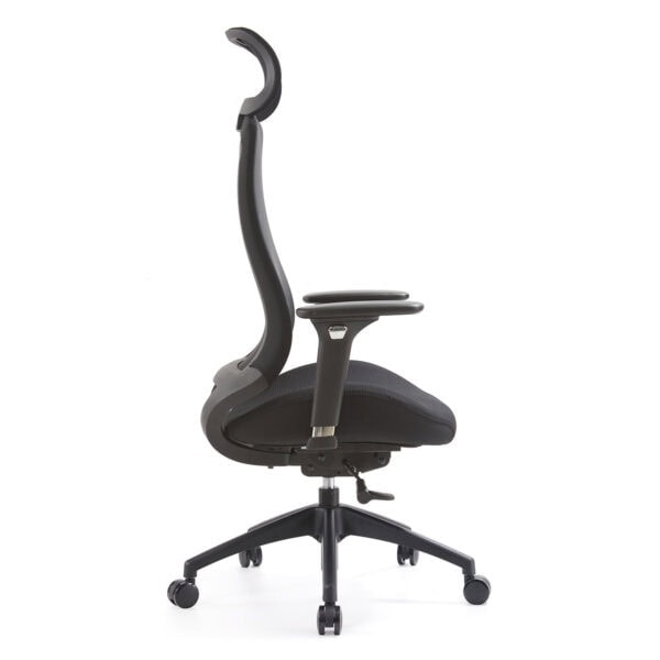 Yüksek konforlu ofis ve oyun koltuğu, ergonomik tasarım ve ayarlanabilir özelliklerle uzun süreli kullanıma uygundur.