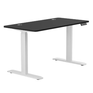 Oyuncu masa, modern tasarımlı ve yüksekliği ayarlanabilir oyun çalışma masası, ergonomik ve konforlu kullanım imkanı sunar, profesyonel ve eğlence amaçlı oyunlar için ideal.