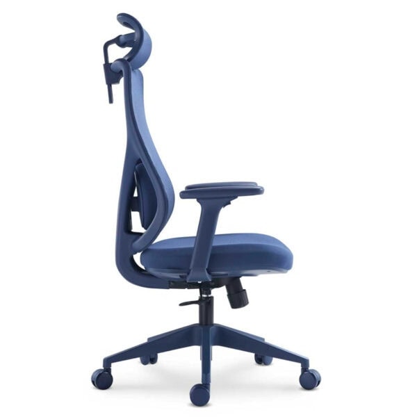 Yüksek ergonomili mavi ofis ve gaming sandalyesi, ayarlanabilir sırt dayanağı ve konforlu oturma alanı ile uzun süreli çalışmalar ve oyunlar için ideal.