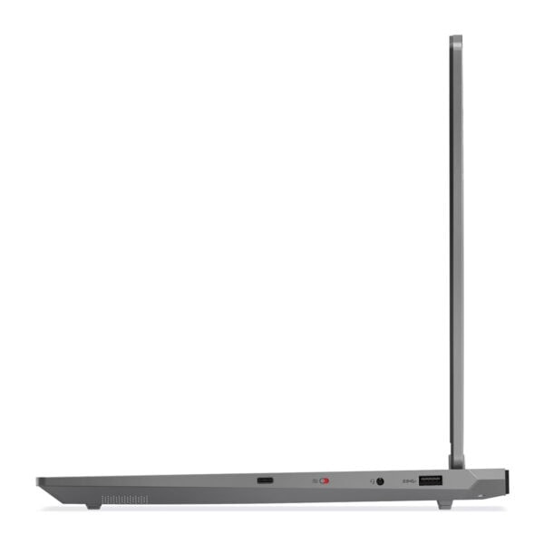 Yüksek çözünürlüklü dizüstü bilgisayar yan görünüm, portlar ve tasarım detayları, modern ve şık laptop modelinin minimalist tasarımı vurgulanmış. egevia.live'deki gaming ve teknoloji odaklı içeriklere uygun.