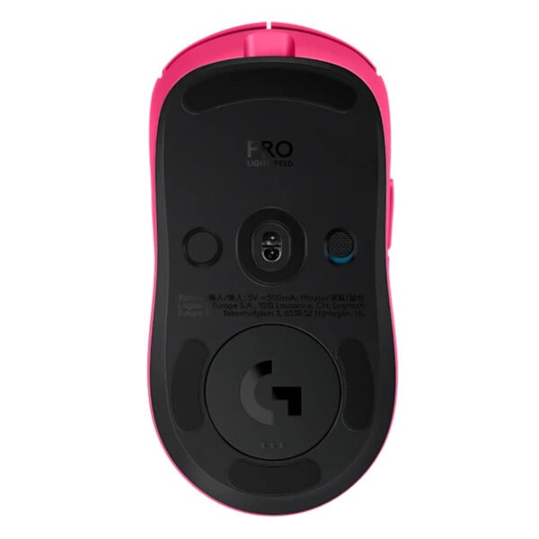 Gelişmiş Logitech gaming mouse, yüksek hassasiyet ve hızlı tepki sağlar, RGB ışıklandırma ve ergonomic tasarım ile oyun deneyimini artırır. Çoklu tuş ve yüksek performanslı sensör özellikleriyle öne çıkar.