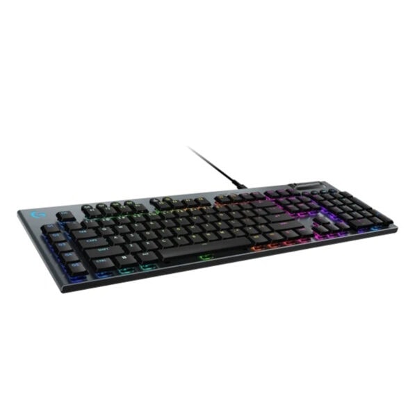 RGB ışıklı oyun klavyesi, düşük gecikmeli ve ergonomik tasarımıyla oyuncular için ideal, dayanıklı ve ergonomik yapısı ile oyun deneyimini artırır.