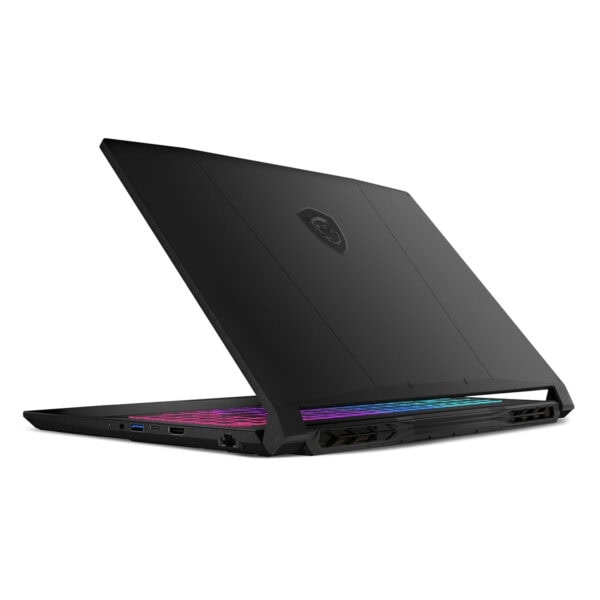 Yüksek performanslı gaming laptop, RGB aydınlatmalı klavye, güçlü soğutma sistemi ve yüksek çözünürlüklü ekran özelliklerine sahip. Oyun tutkunlarının tercih ettiği dizüstü bilgisayar modeli.