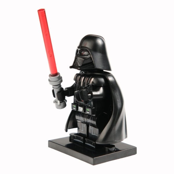 Yıldız savaşı karakterleri ve figürleri, Darth Vader LEGO figürü, çocuklar ve koleksiyoncular için ideal, detaylı tasarım ve yüksek kaliteli malzeme, oyuncak ve süsleme amaçlı kullanılır.