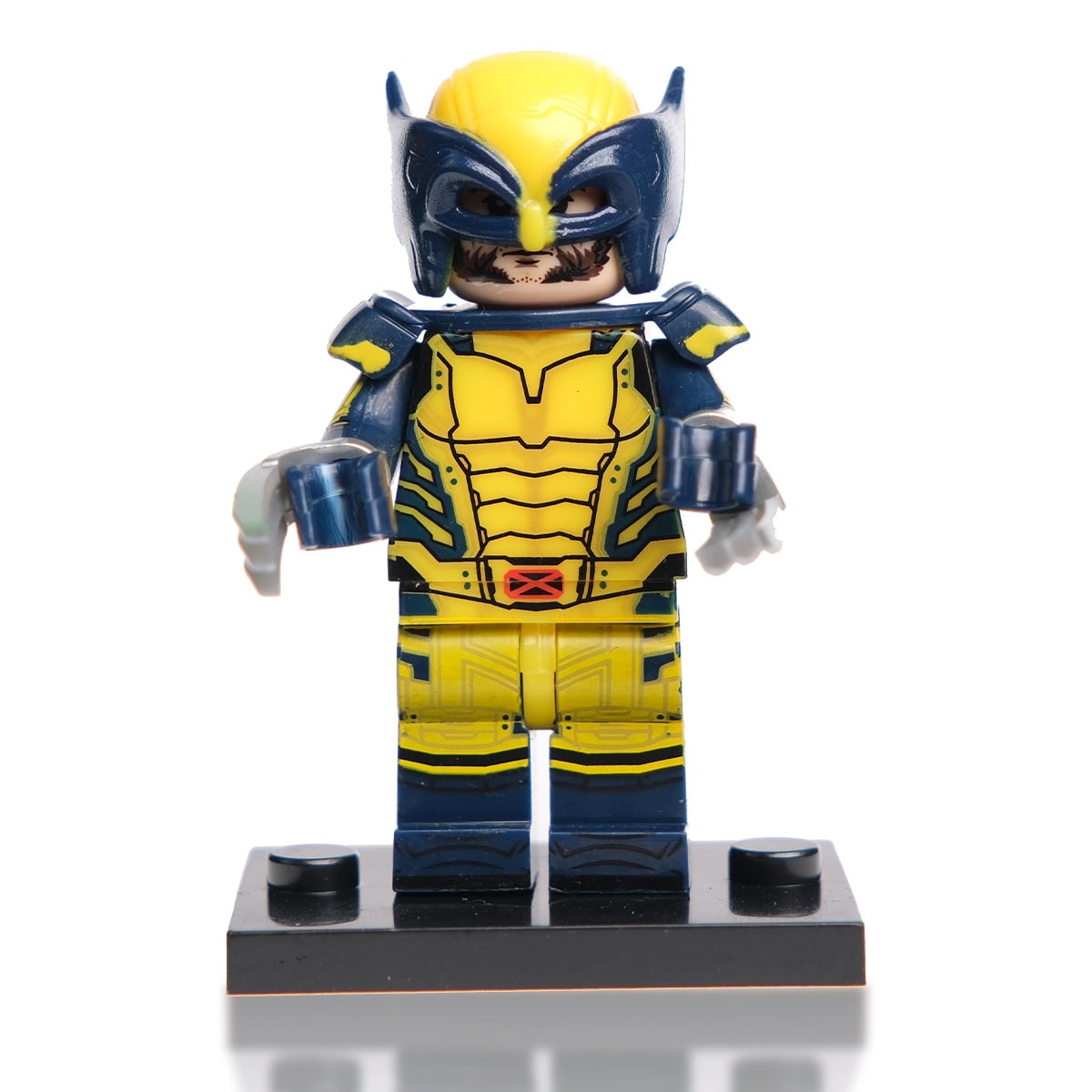 Yüksek detaylı x-men Wolverine Lego figürü, siyah ve sarı kostüm ve maskeyle, koleksiyon ve oyun teması için ideal, en kaliteli lego oyuncakları arasında.
