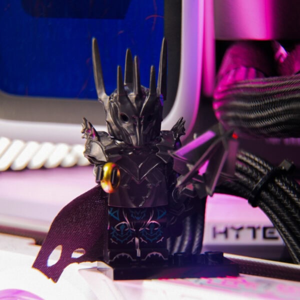Metal Dinozaur Figür Oyuncak, Siyah Detaylar ile Gaming ve Koleksiyon İçin Dinozor Figürü, Güçlü Tasarım ve Detaylı Dokuma, Oyun ve Koleksiyon Severler İçin Özel Tasarım.
