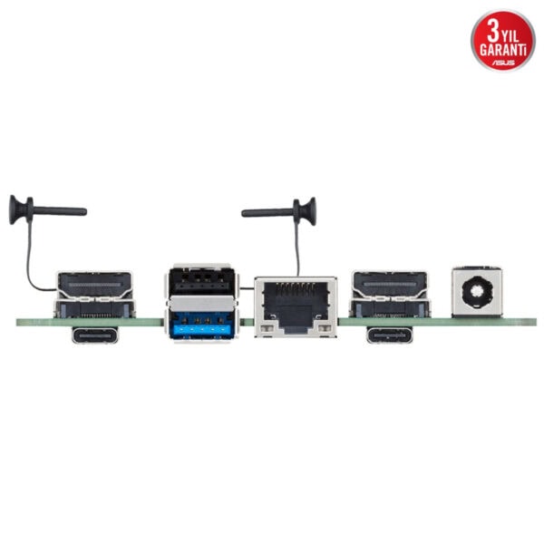 Yonga levhada çeşitli bilgisayar ve oyun konsolu bağlantı portları, USB, HDMI ve Ethernet yuvaları, uydu ve anten girişleri ile oyun ve teknoloji tutkunları için uygun tasarım ve fonksiyonellik sağlar.