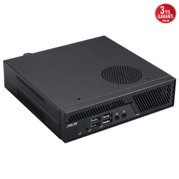 Görüntülenen bilgisayar mini kasa, ASUS marka, yüksek performanslı ve oyun odaklı tasarım ile özellikler. Çoklu USB portları ve soğutma fanı ile gaming ve multimedya kullanımı için ideal.