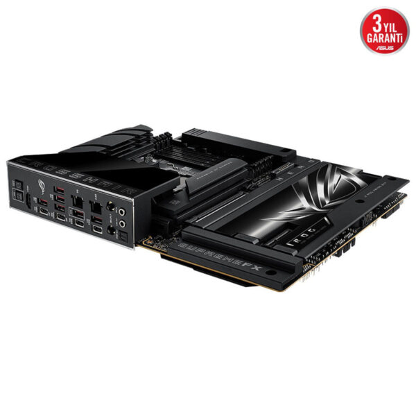 ASUS ROG STRIX Z690-F Gaming WiFi ana anakart ile yüksek performans ve oyun deneyimi.
