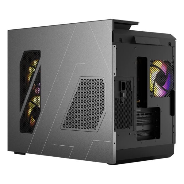Yüksek performanslı oyun bilgisayarı kasası, içe doğru ventilasyon ve RGB aydınlatmalı fanlar ile donatılmış, şık tasarım ve gelişmiş soğutma özellikleri ile optimal oyun deneyimi sağlar.