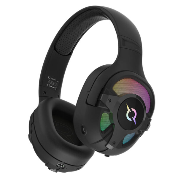 Yüksek kaliteli gaming kulaklık, RGB aydınlatmalı, kablosuz tasarım, sürdürülebilir konfor ve üstün ses performansı ile oyun deneyimini artırır.