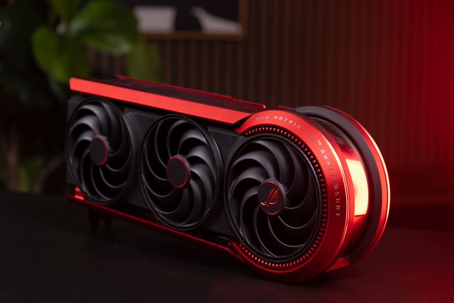 Asus Republic Of Gamers Rog Matrix Geforce Rtx 5090i Piyasaya Suruyor Asus Grafik Kartlari 30 Yil Donumu Surumu 4