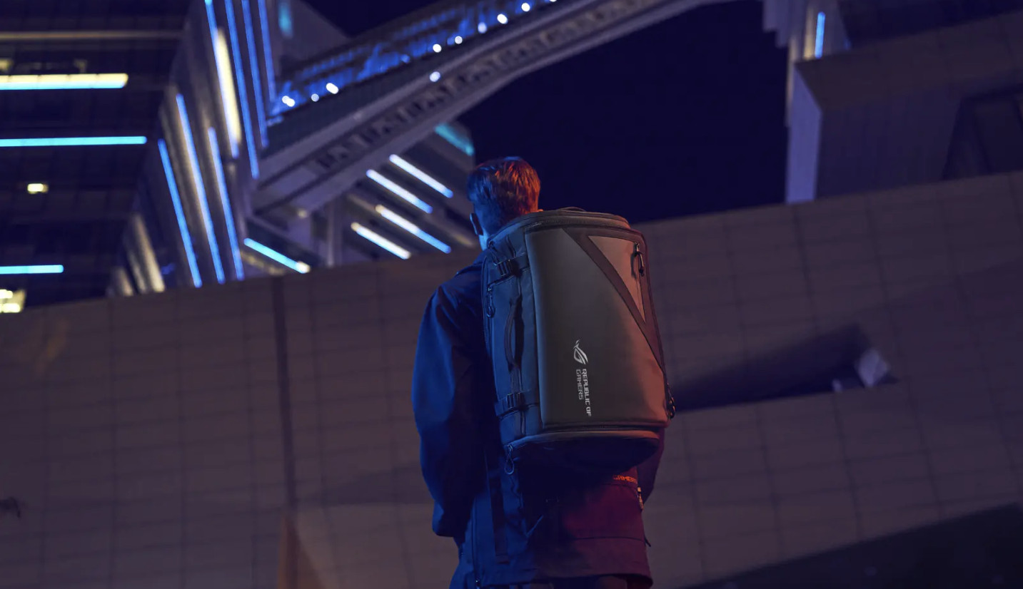 ASUS ROG Archer Weekender Sırt Çantası H4