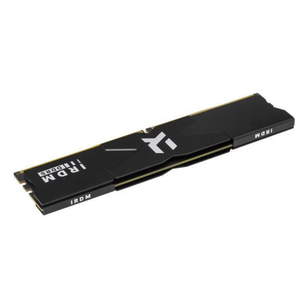 NVMe M.2 oyun SSD, yüksek performanslı IRDM PRO model, hızlı veri aktarımı ve güvenilirlik sağlayan cihaz.