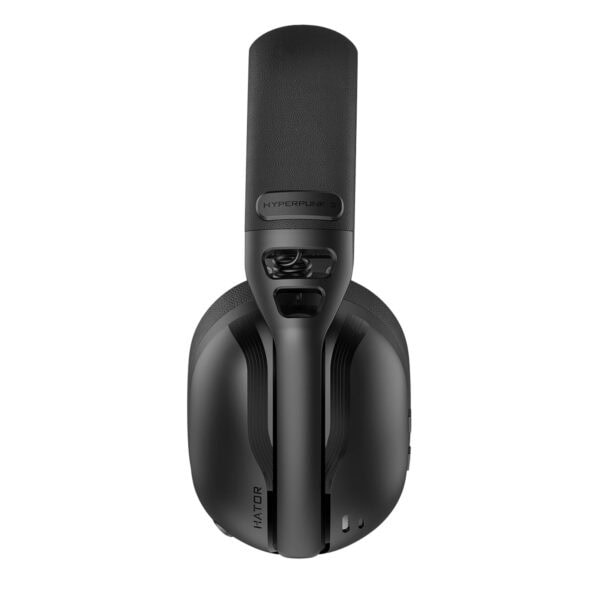 Yüksek kaliteli Siyah HyperX Cloud Flight kablosuz oyun kulaklığı, üstün ses performansı ve rahat tasarımıyla gaming deneyimini artırır. Kablosuz bağlantı ve uzun pil ömrü ile fark yaratır.