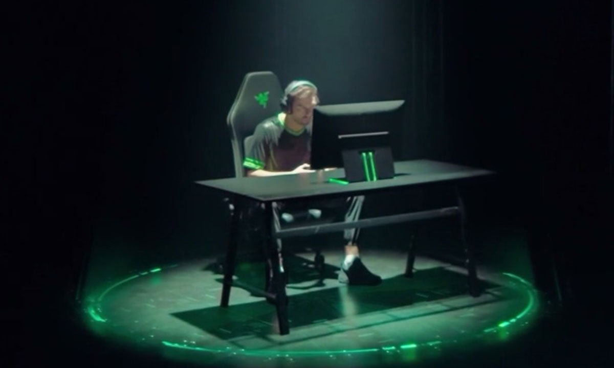 Razer BlackShark V3 Pro Beyaz Gaming Kulaklık H4
