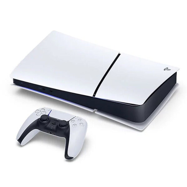 Şık beyaz ve siyah PlayStation 5 konsolu ve kablosuz kontrol cihazı, modern tasarımıyla en yeni oyun deneyimi için hazır. En iyi oyun ve teknoloji içerikleri için egevia.live adresini ziyaret edin.