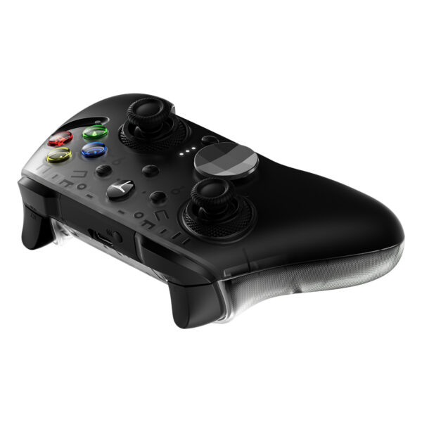 Yüzeyde oyun kontrollü kablosuz oyun kumandası, modern tasarımlı, renkli butonlar ve ergonomik tasarım, yüksek performanslı joystickler ile e-spor ve oyun tutkunları için ideal.