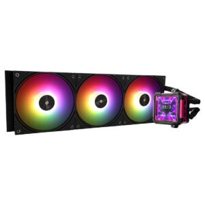 Renkli RGB aydınlatmalı PC fanları ve sıvı soğutucu.