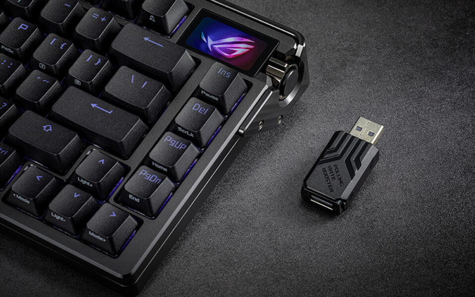 ROG Azoth Extreme ROG Azoth Extreme ROG NX Snow Switch RGB Kablosuz Mekanik Gaming Klavye, 8K Hz tepki hızı ve RGB aydınlatma ile üstün oyun deneyimi sağlar.