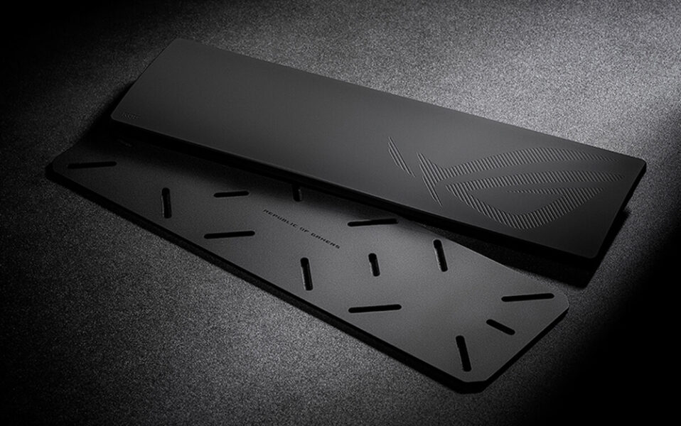 ROG Azoth Extreme ROG Azoth Extreme