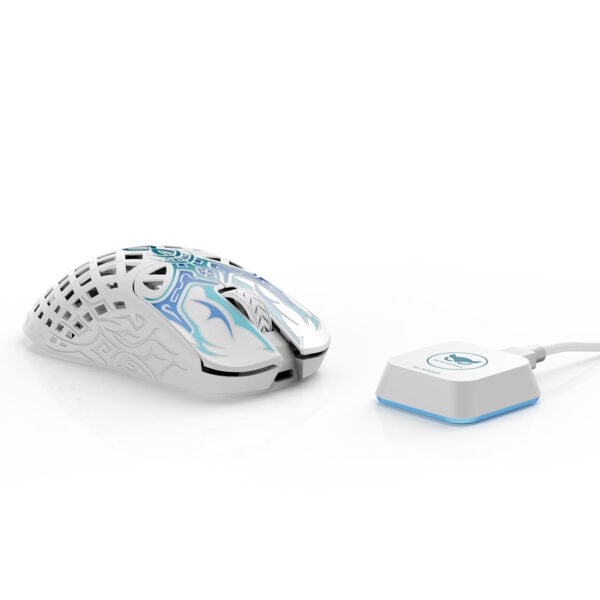 Yapay zeka destekli gaming mouse ve kablosuz sensör, yüksek performans ve hassasiyet sağlar. WAIZOWL TRİAİNA Riptide 8K Hz, 3950 HAWKEYE sensör ile üstün oyun deneyimi sunar.