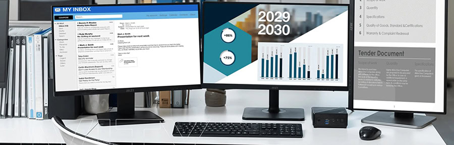 Çok monitörlü bilgisayar ekranlarında finansal veriler, grafikler ve raporlar gösteriliyor, iş ve veri analizi için ideal çalışma ortamı.
