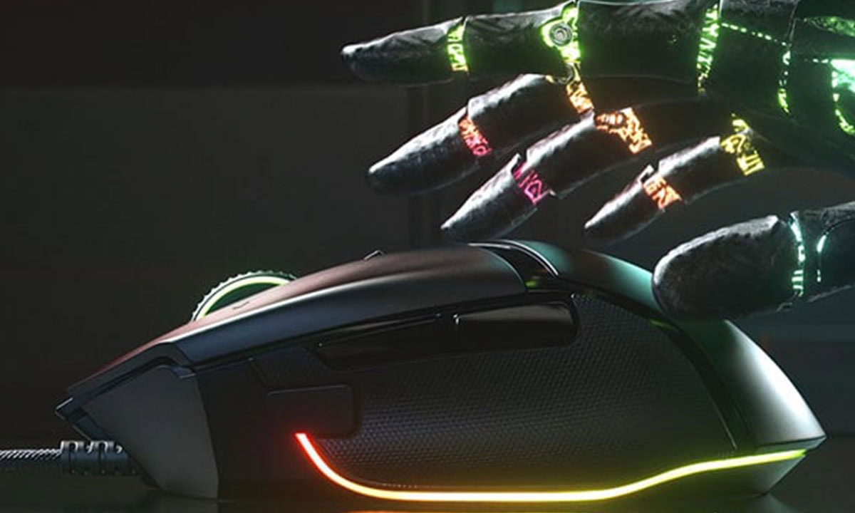 Razer™ Focus+ 26K DPI Optik Sensör