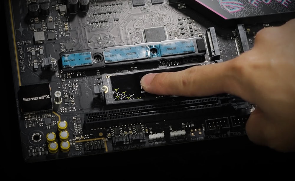 ASUS ROG Strix B850-E Gaming WiFi 8000MHz (OC) DDR5 Soket AM5 M.2 HDMI DP ATX Anakart h11