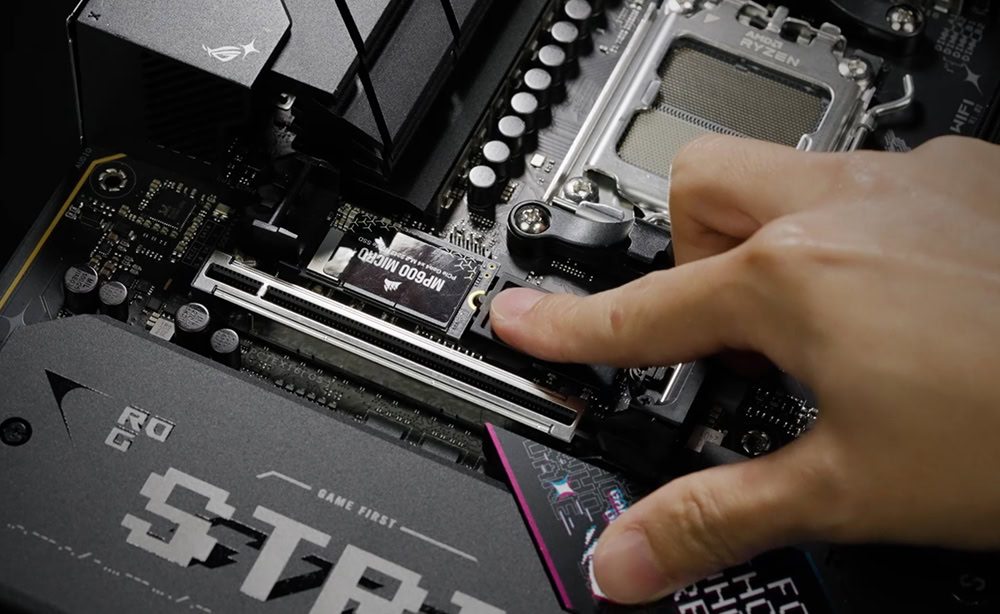 ASUS ROG Strix B850-E Gaming WiFi 8000MHz (OC) DDR5 Soket AM5 M.2 HDMI DP ATX Anakart h12