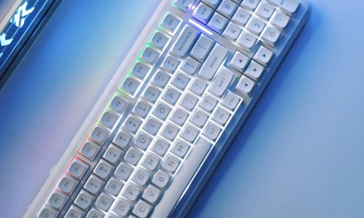 Sürükleyici RGB Aydınlatma